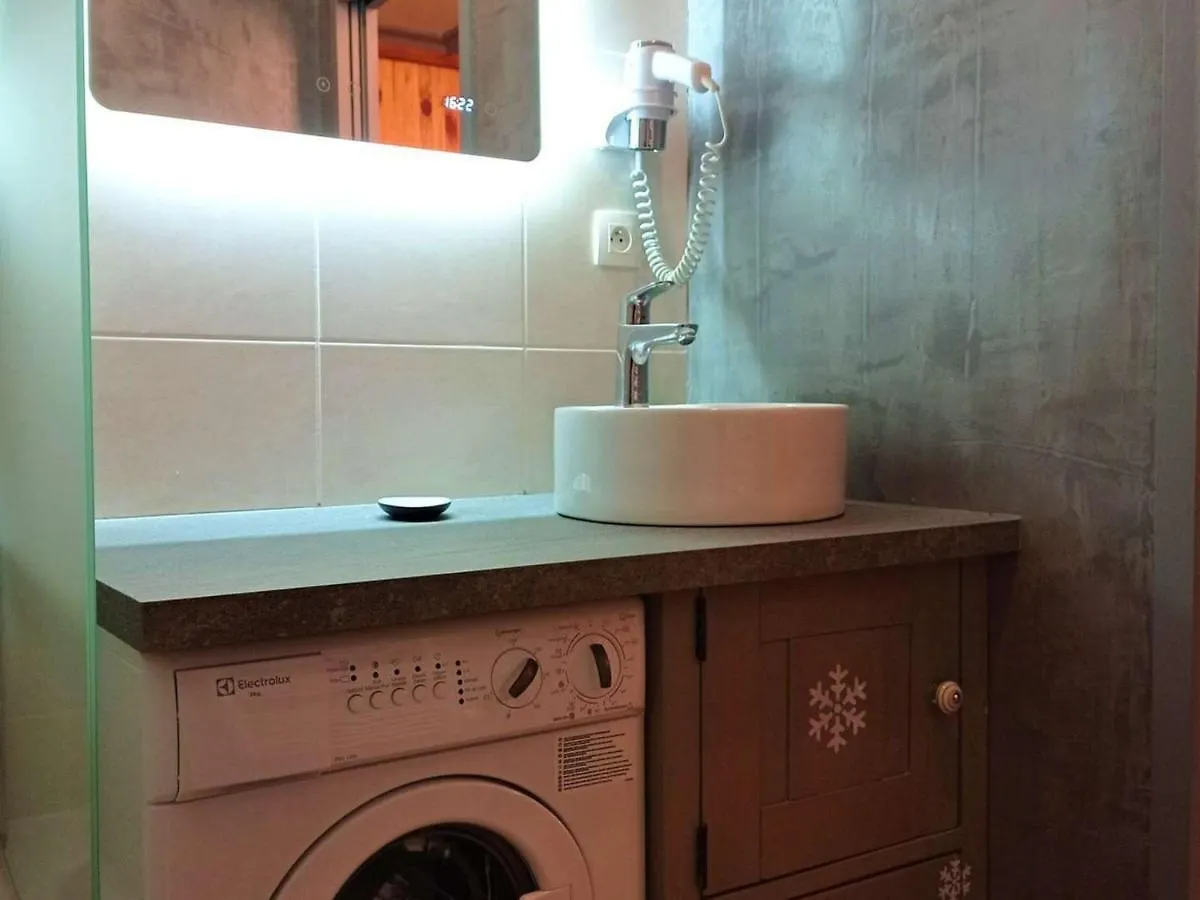 Bel Appartement 6/8 Pers Avec Balcon, Au Coeur De Val Thorens - Fr-1-545-21